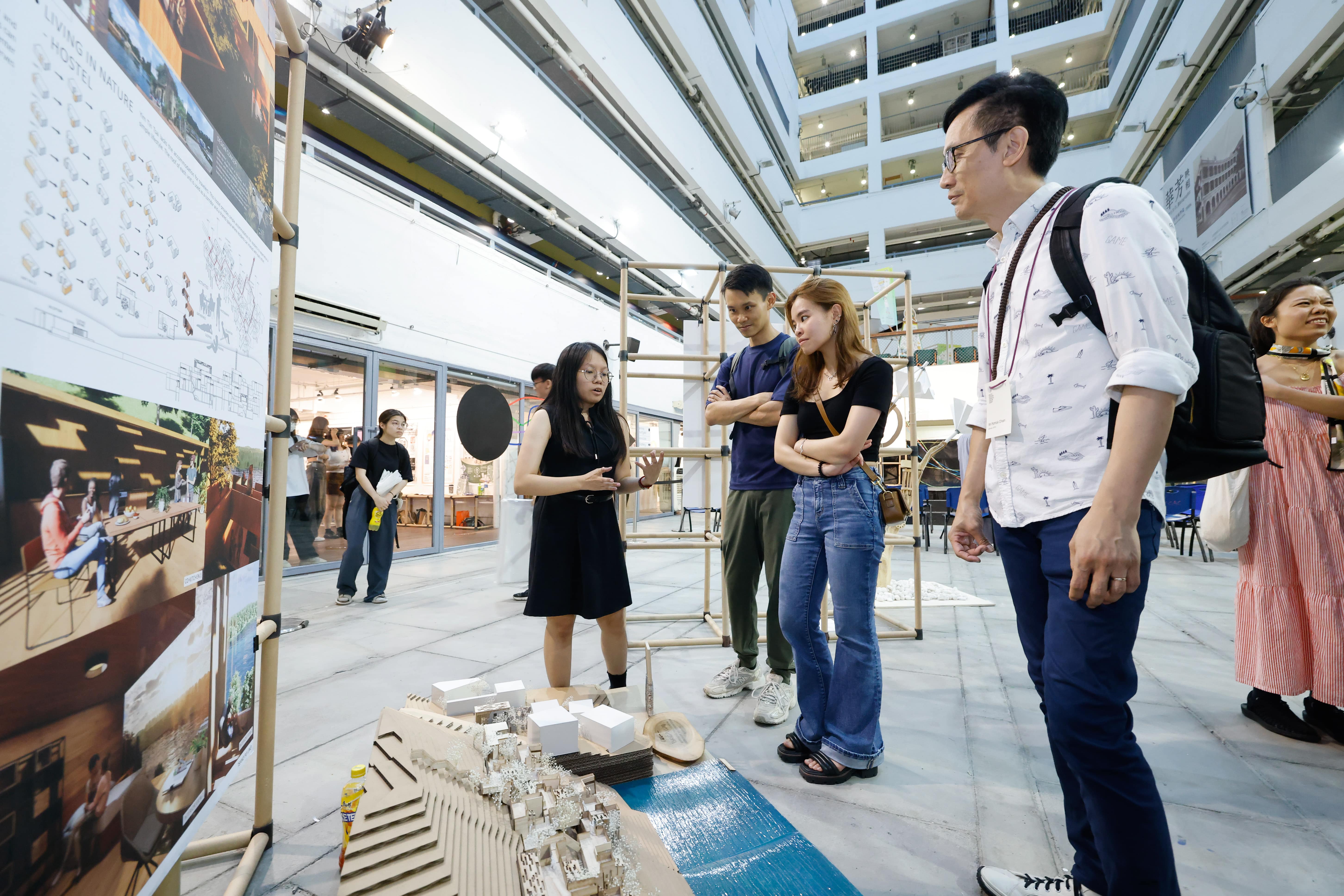 PolyU HKCC - Students